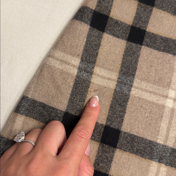 Aritzia Wilfred Plaid Wool Skirt - Picture 3 of 7